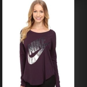 Nike tshirt long sleeves plum
